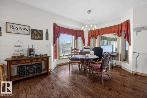 57 Longview Drive, Spruce Grove, AB - Indoor Photo Showing Dining Room