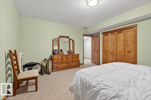 57 Longview Drive, Spruce Grove, AB - Indoor Photo Showing Bedroom