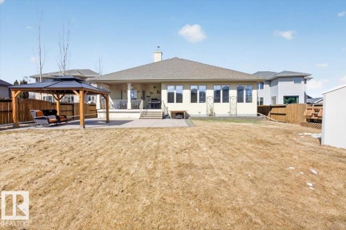 57 Longview Drive, Spruce Grove, AB - Outdoor