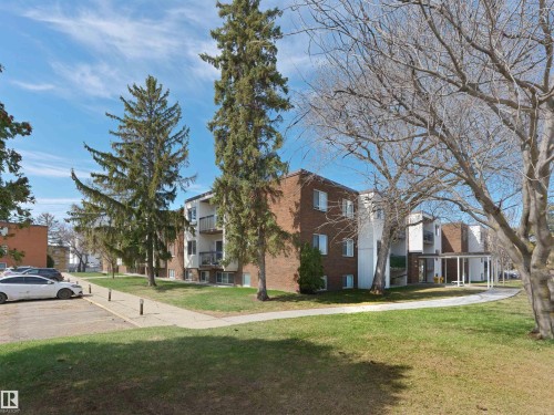 201 11445 41 Avenue, Edmonton, AB - Outdoor