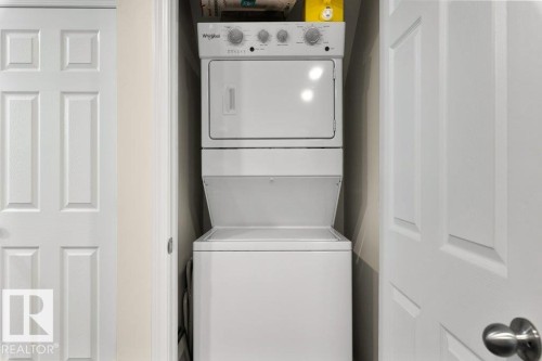 9939 222 Street, Edmonton, AB - Indoor Photo Showing Laundry Room
