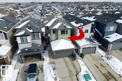 9939 222 Street, Edmonton, AB - Outdoor