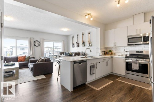 9939 222 Street, Edmonton, AB - Indoor Photo Showing Kitchen With Stainless Steel Kitchen
