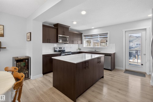 19722 26A Avenue, Edmonton, AB - Indoor Photo Showing Kitchen With Upgraded Kitchen