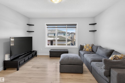 19722 26A Avenue, Edmonton, AB - Indoor Photo Showing Living Room