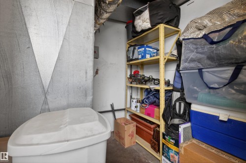305 10026 112 Street, Edmonton, AB - Indoor