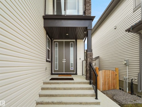 6607 55 Avenue, Beaumont, AB - Outdoor With Exterior