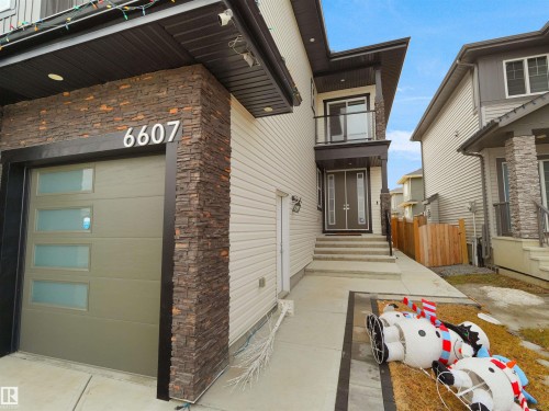 6607 55 Avenue, Beaumont, AB - Outdoor With Balcony