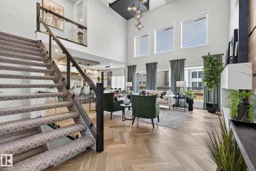17124 2 Street, Edmonton, AB - Indoor Photo Showing Other Room