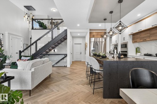 17124 2 Street, Edmonton, AB - Indoor