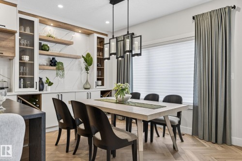 17124 2 Street, Edmonton, AB - Indoor Photo Showing Dining Room