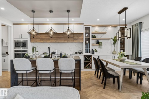 17124 2 Street, Edmonton, AB - Indoor Photo Showing Dining Room