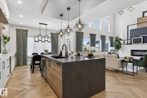 17124 2 Street, Edmonton, AB - Indoor Photo Showing Kitchen With Upgraded Kitchen