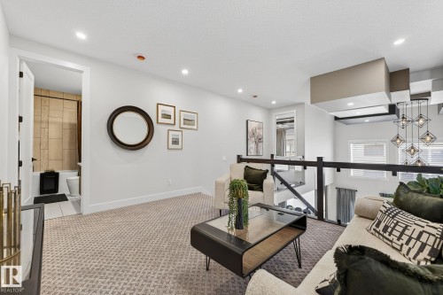 17124 2 Street, Edmonton, AB - Indoor
