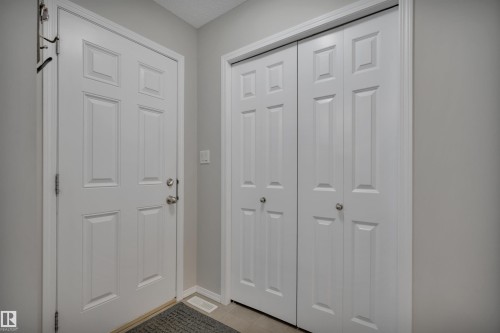 427 Simpkins Link, Leduc, AB - Indoor Photo Showing Other Room