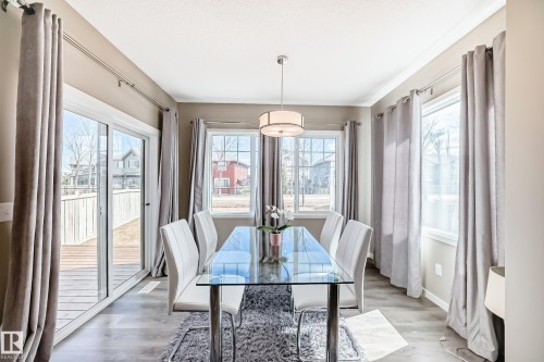 5147 Crabapple Link Link, Edmonton, AB - Indoor Photo Showing Dining Room