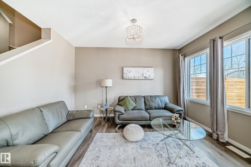 5147 Crabapple Link Link, Edmonton, AB - Indoor Photo Showing Living Room