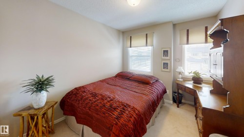 8627 173 Avenue, Edmonton, AB - Indoor Photo Showing Bedroom
