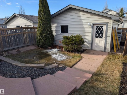 8627 173 Avenue, Edmonton, AB - Outdoor