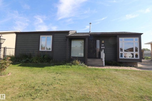4123 136 Avenue, Edmonton, AB - Outdoor