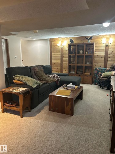 4123 136 Avenue, Edmonton, AB - Indoor
