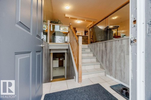 16807 80 Avenue, Edmonton, AB - Indoor Photo Showing Other Room