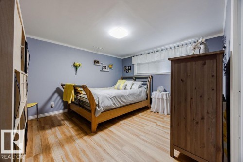 16807 80 Avenue, Edmonton, AB - Indoor Photo Showing Bedroom