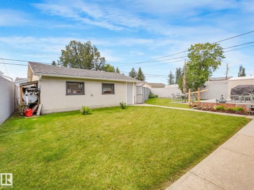 16807 80 Avenue, Edmonton, AB - Outdoor