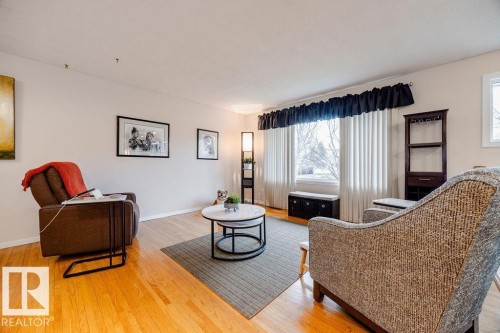 16807 80 Avenue, Edmonton, AB - Indoor