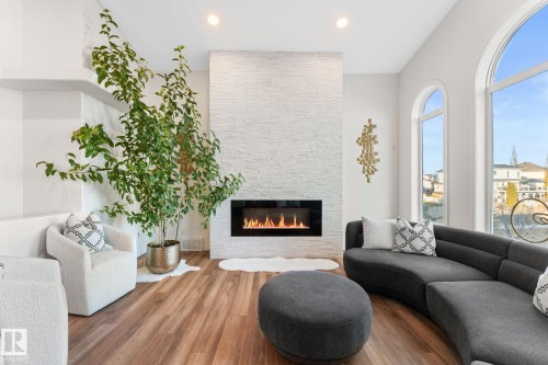 15919 58 Street, Edmonton, AB - Indoor Photo Showing Living Room With Fireplace