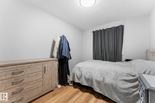 15919 58 Street, Edmonton, AB - Indoor Photo Showing Bedroom