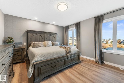 15919 58 Street, Edmonton, AB - Indoor Photo Showing Bedroom