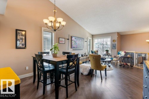 17 Donald Place, St. Albert, AB - Indoor Photo Showing Dining Room