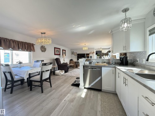 50 Willow Park Estates, Leduc, AB - Indoor