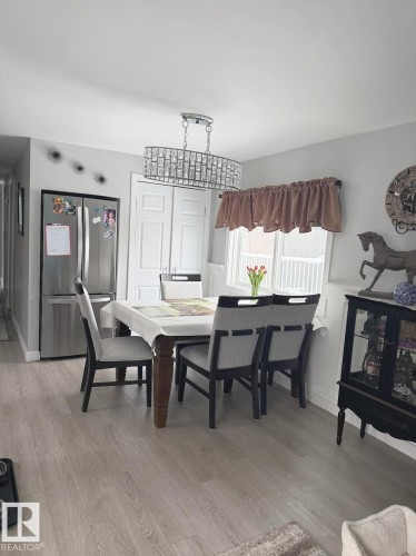 50 Willow Park Estates, Leduc, AB - Indoor