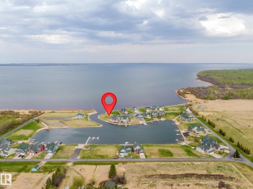 50 Sunset Harbour, Rural Wetaskiwin County, AB 