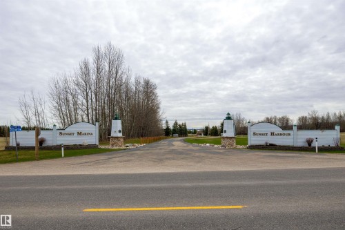 50 Sunset Harbour, Rural Wetaskiwin County, AB 