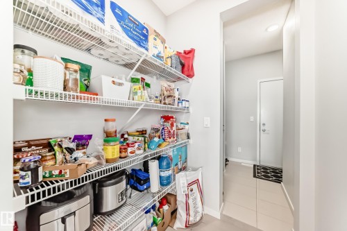 2043 51 Street, Edmonton, AB - Indoor With Storage