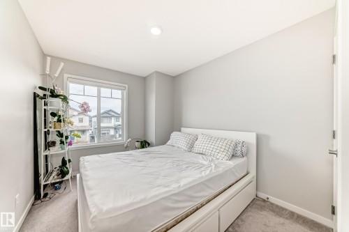 2043 51 Street, Edmonton, AB - Indoor Photo Showing Bedroom