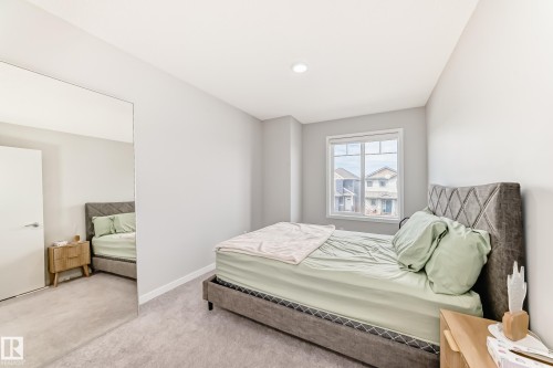 2043 51 Street, Edmonton, AB - Indoor Photo Showing Bedroom