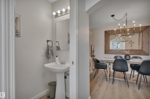 266 Avena Circle, Leduc, AB - Indoor Photo Showing Bathroom