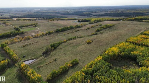 On Range Rd 75, Rural Brazeau County, AB 