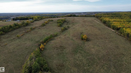 On Range Rd 75, Rural Brazeau County, AB 