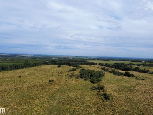 On Range Rd 75, Rural Brazeau County, AB 