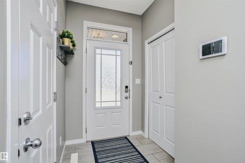 7280 Edgemont Way, Edmonton, AB - Indoor Photo Showing Other Room