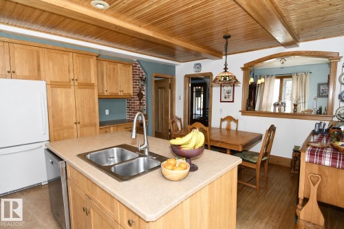 49074 Rge Rd 241, Rural Leduc County, AB - Indoor Photo Showing Other Room