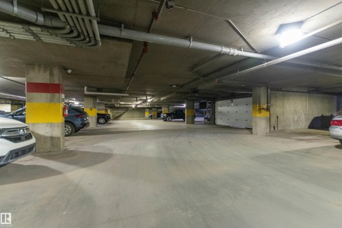 417 105 West Haven Drive, Leduc, AB - Indoor Photo Showing Garage