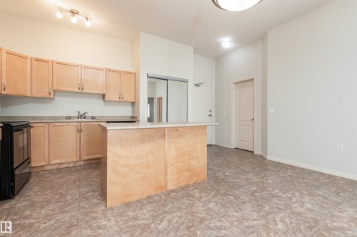 417 105 West Haven Drive, Leduc, AB - Indoor Photo Showing Kitchen