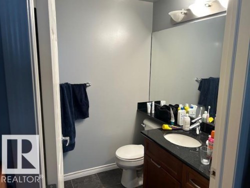710 10303 111 Street, Edmonton, AB - Indoor Photo Showing Bathroom