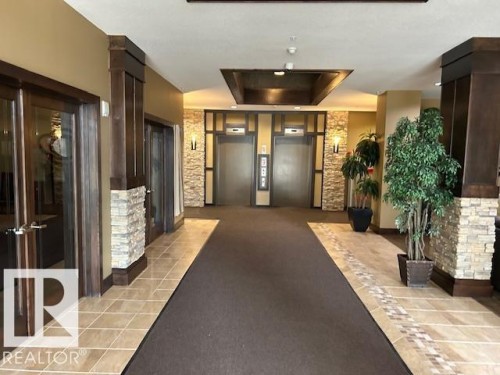 710 10303 111 Street, Edmonton, AB - Indoor Photo Showing Other Room
